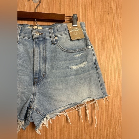 Madewell Relaxed Denim Shorts, Size 28 (v) - Picture 3 of 8